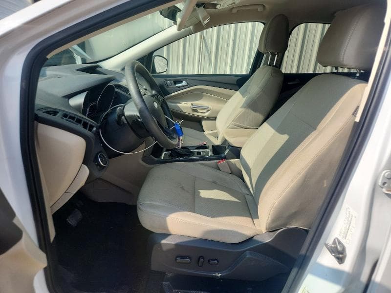 2017 FORD ESCAPE SE 7