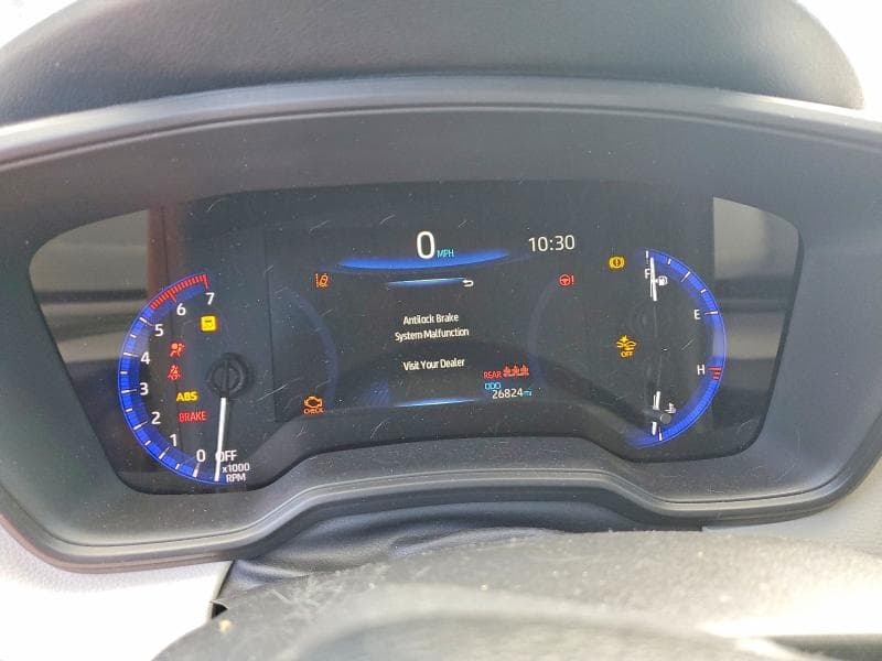 2021 TOYOTA COROLLA LE 9