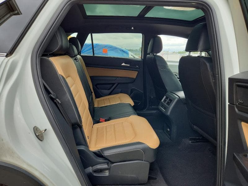 2020 VOLKSWAGEN ATLAS CROSS SPORT SEL PREMIUM R-LINE 11