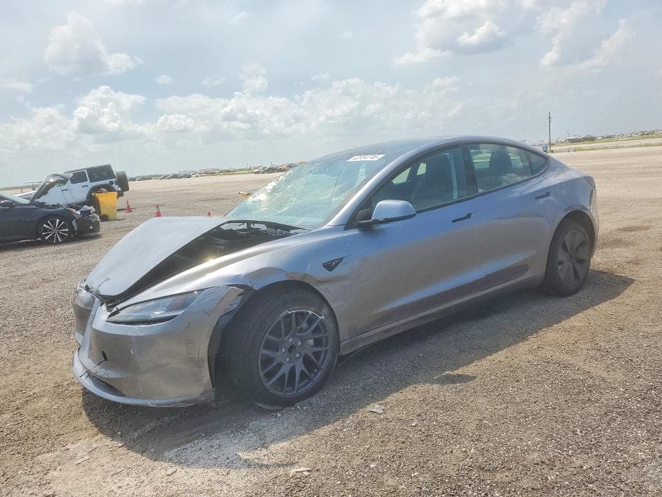 2026 TESLA MODEL 3 - 1