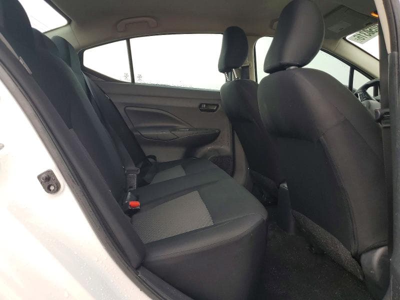 2022 NISSAN VERSA S 10