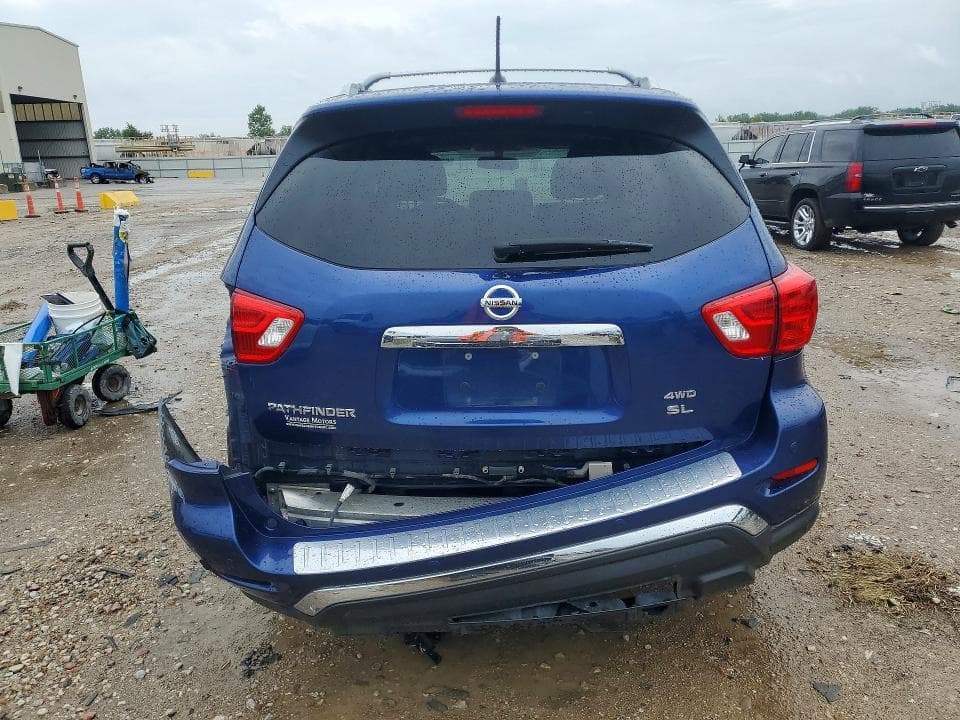 2017 NISSAN PATHFINDER SL 6