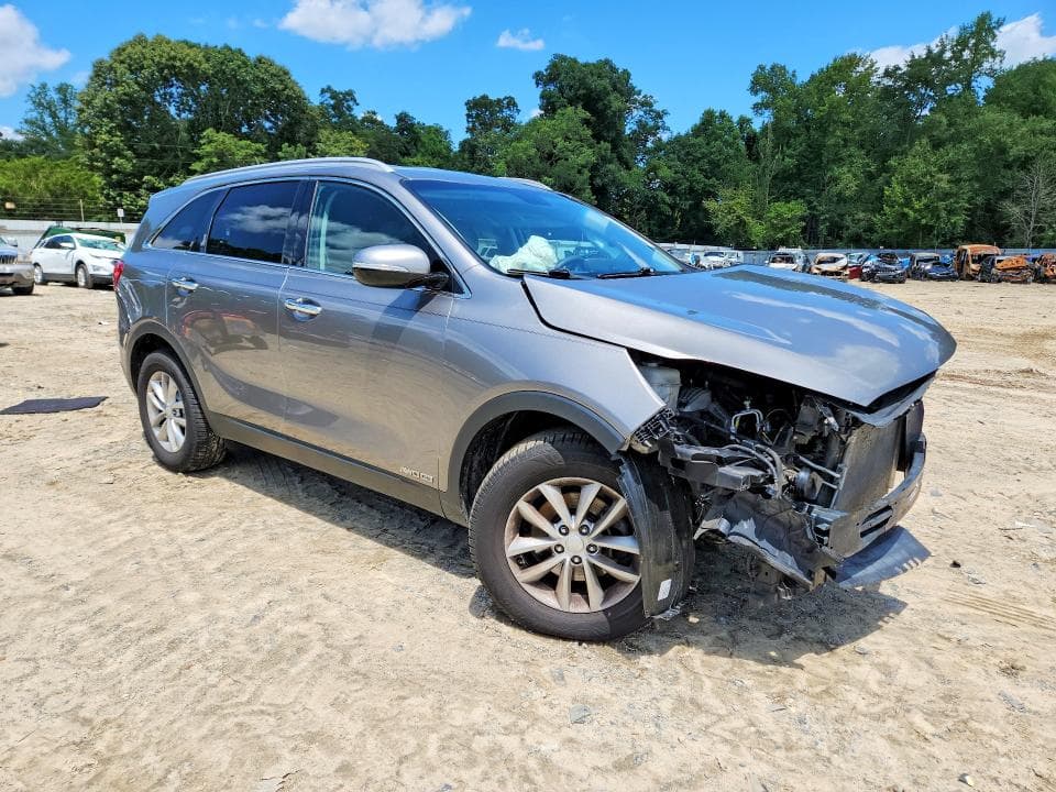 2017 KIA SORENTO LX V6 4