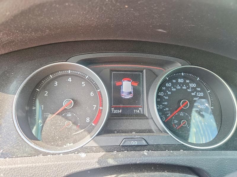 2017 VOLKSWAGEN GTI S 9