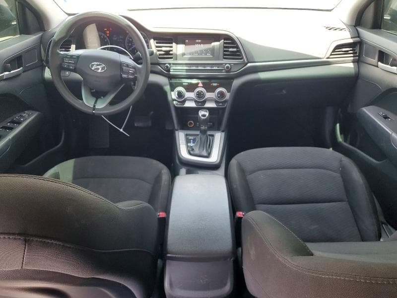 2019 HYUNDAI ELANTRA SE 8