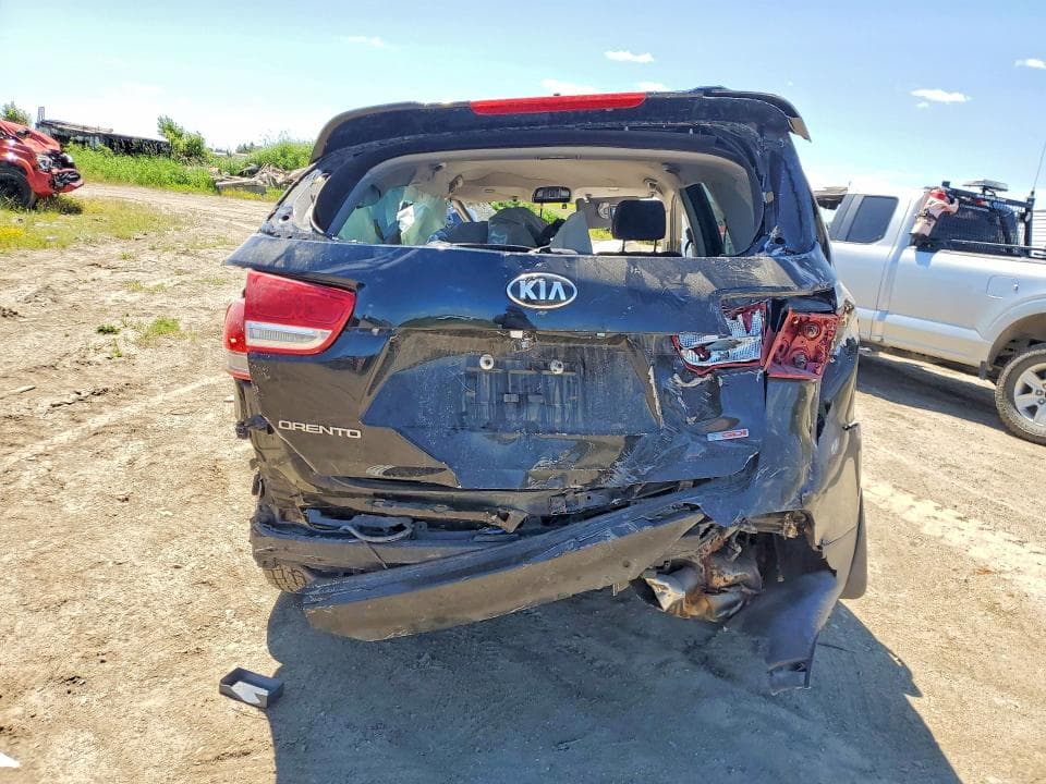 2017 KIA SORENTO LX 6