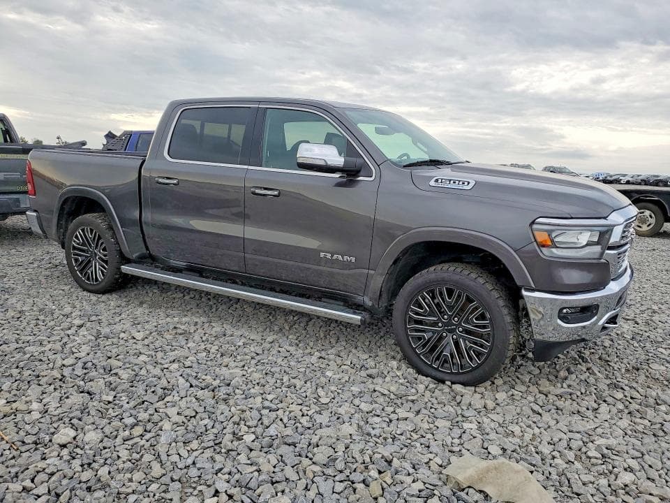 2021 RAM 1500 LARAMIE 4