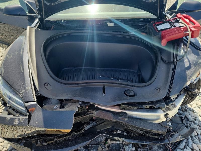 2026 TESLA MODEL 3 12