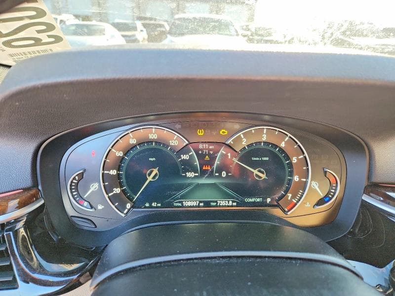 2018 BMW 530 XI 9