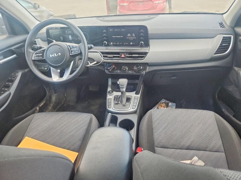 2026 KIA SELTOS LX 8