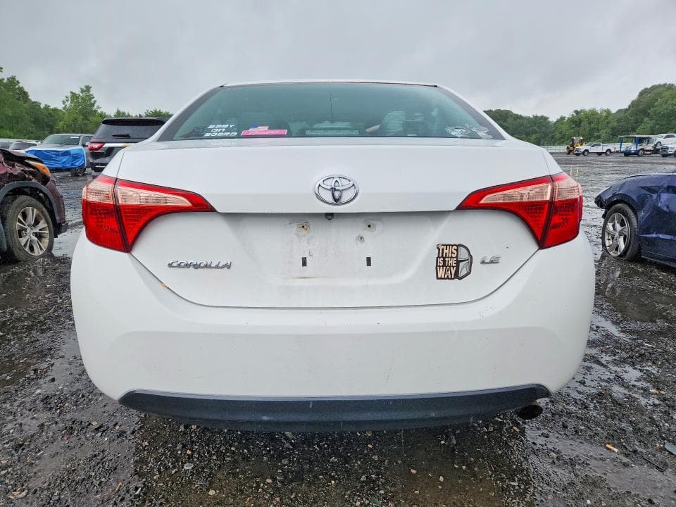 2017 TOYOTA COROLLA LE 6