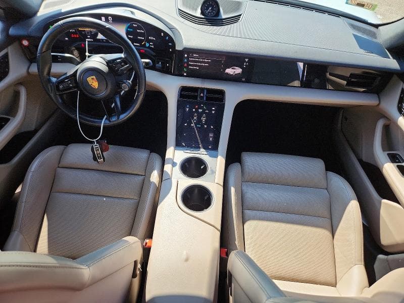 2021 PORSCHE TAYCAN 4S 8