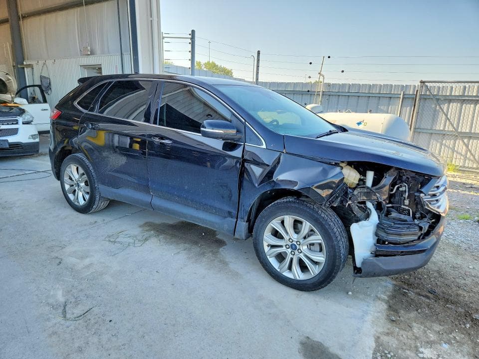 2022 FORD EDGE TITANIUM 4