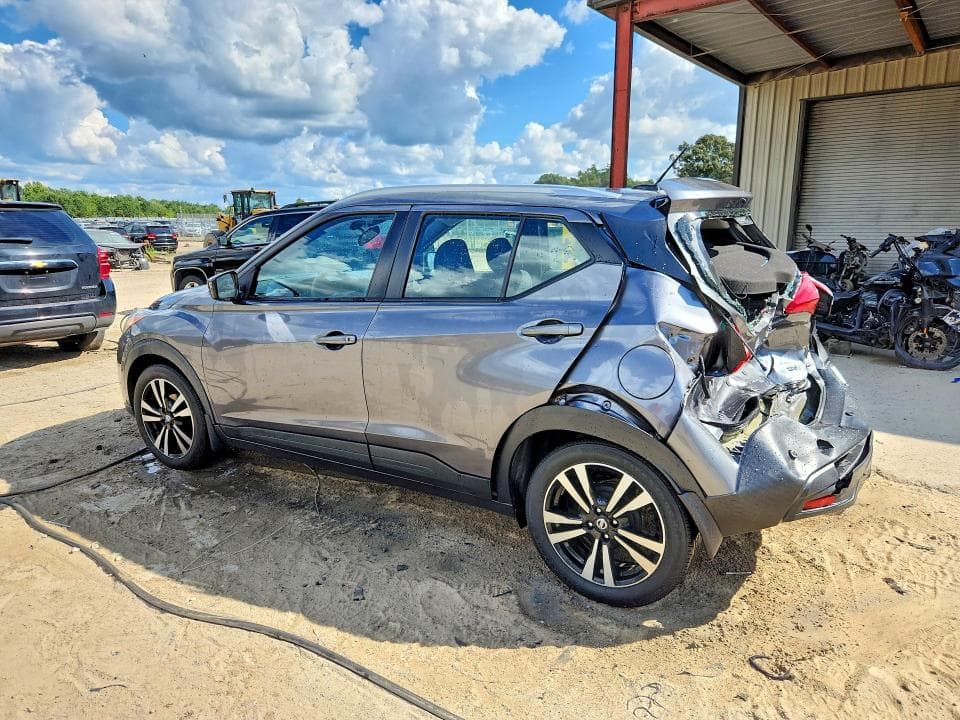 2020 NISSAN KICKS SV 2