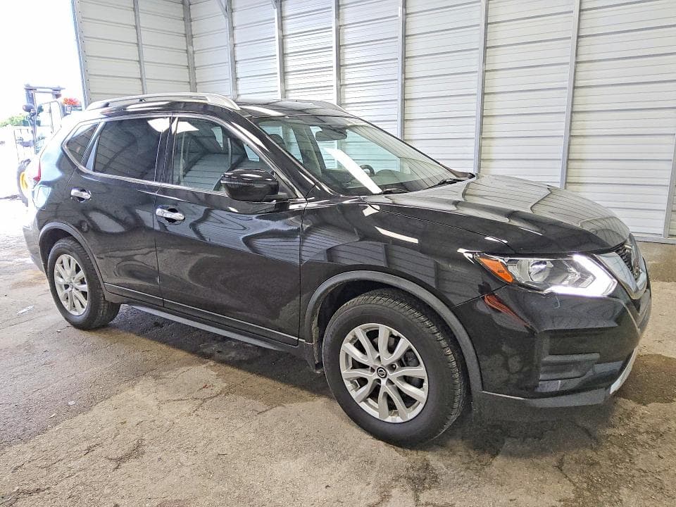 2020 NISSAN ROGUE SV 4