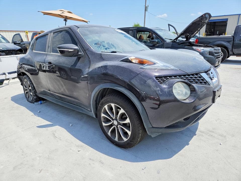 2017 NISSAN JUKE SV 4