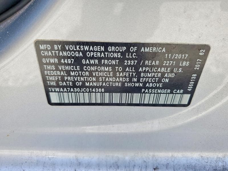 2018 VOLKSWAGEN PASSAT S 13