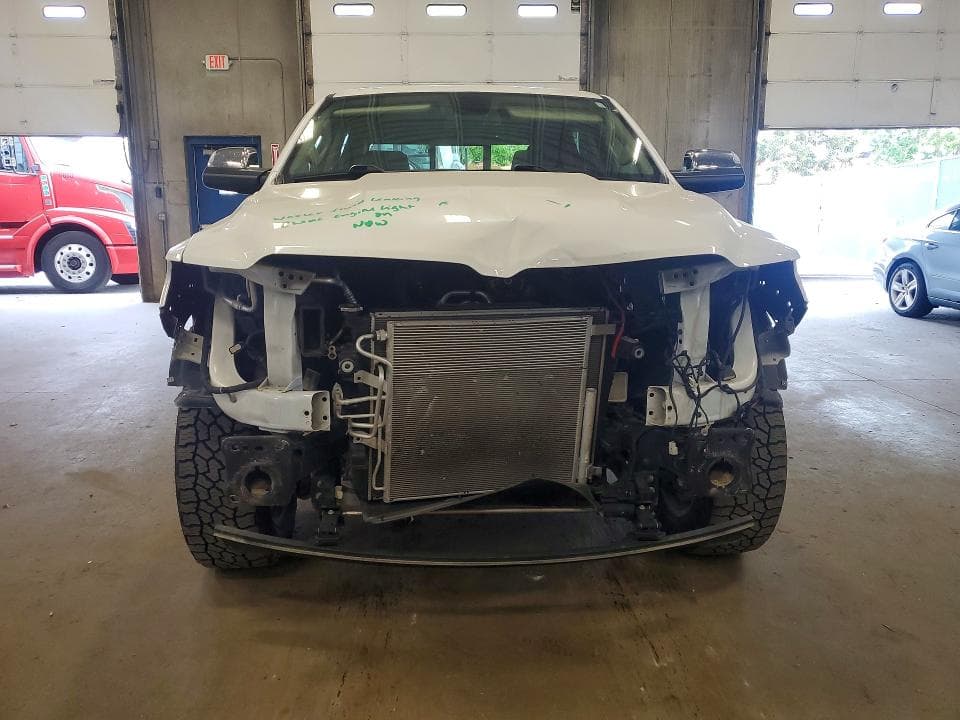 2019 RAM 1500 LARAMIE 5