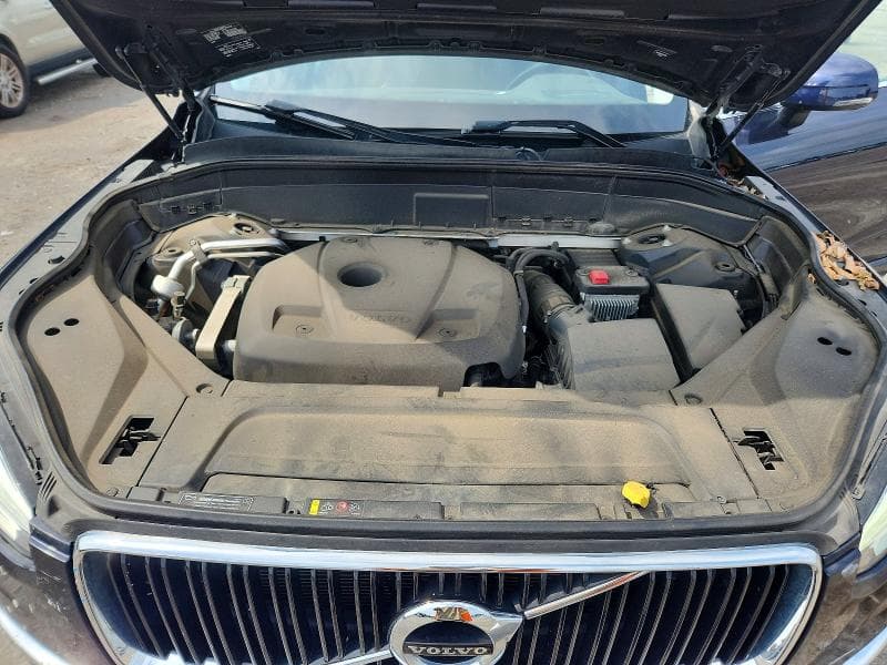 2019 VOLVO XC90 T6 MOMENTUM 12