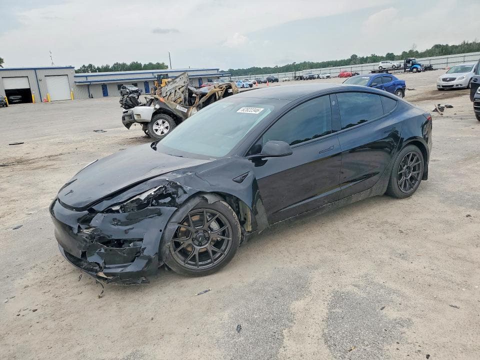 2022 TESLA MODEL 3 - 1