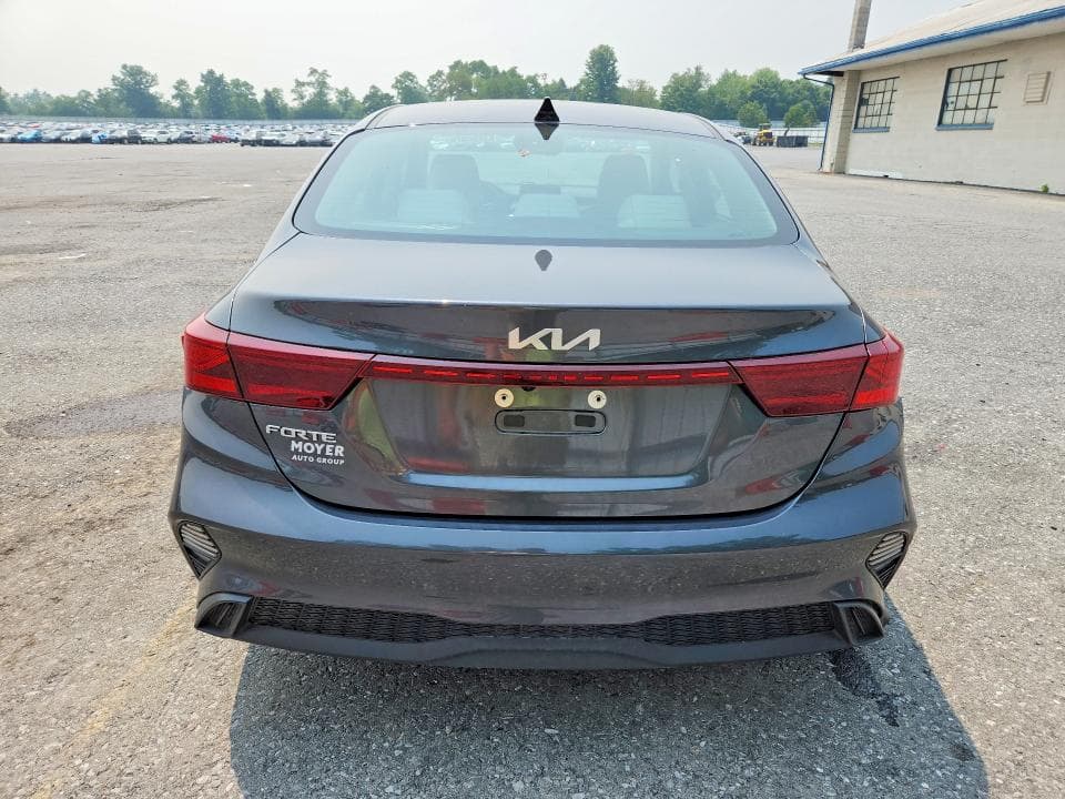 2023 KIA FORTE LXS 6