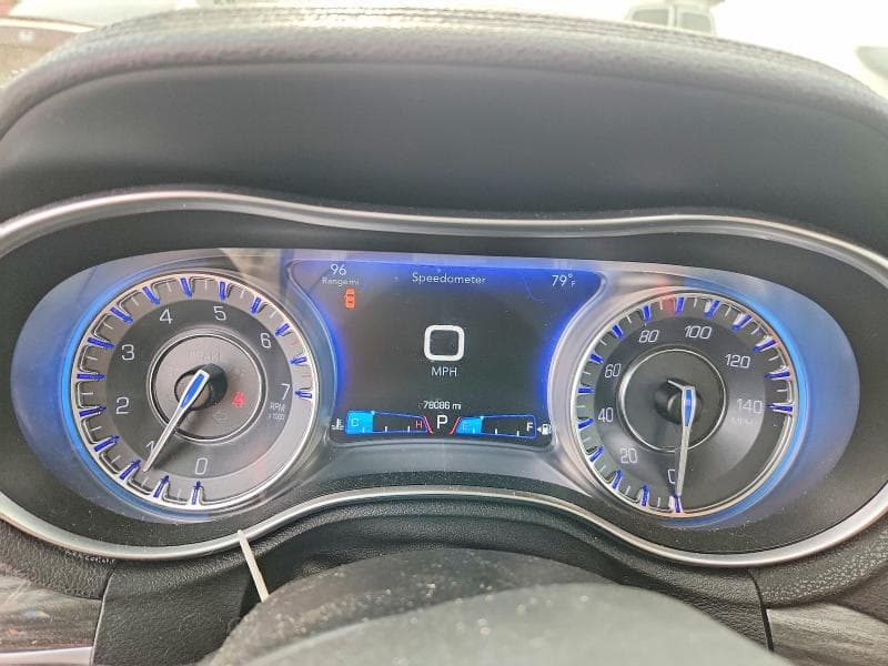2018 CHRYSLER 300 TOURING 9