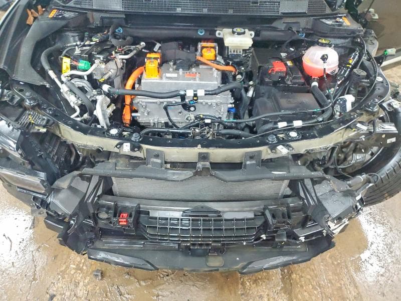 2024 CHEVROLET EQUINOX 2LT 12
