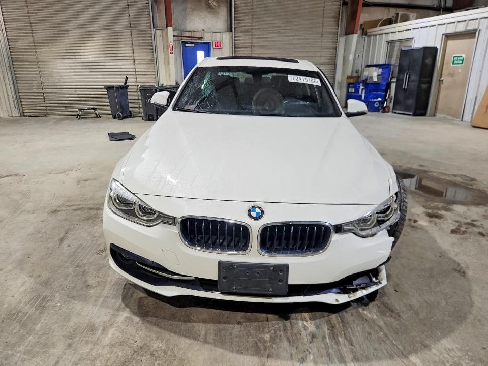 2018 BMW 330 XI 5