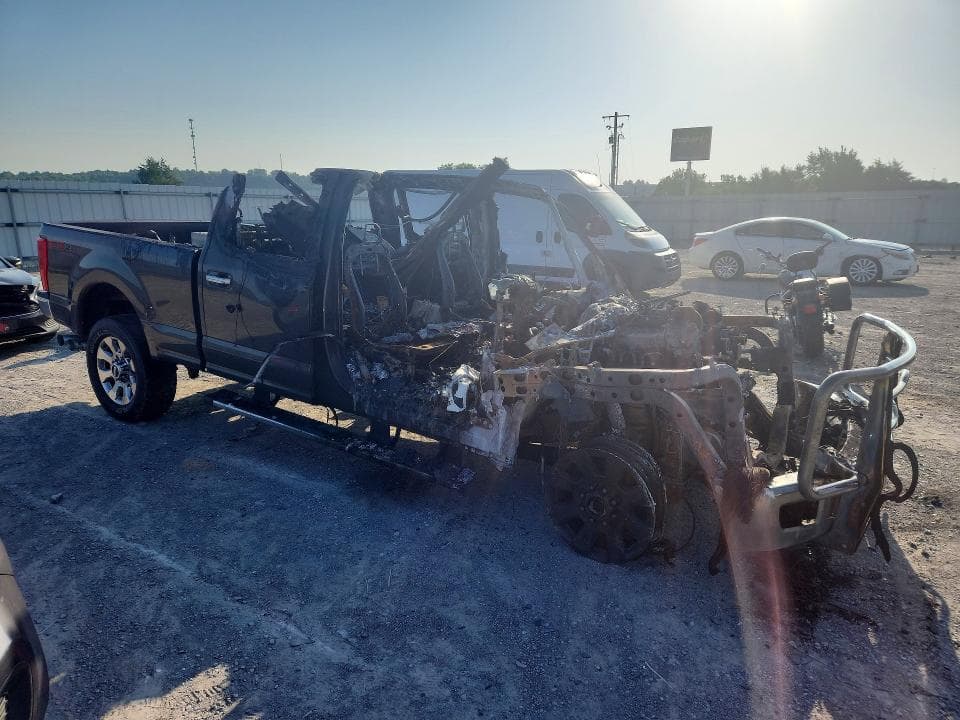2017 FORD F250 CAB 4
