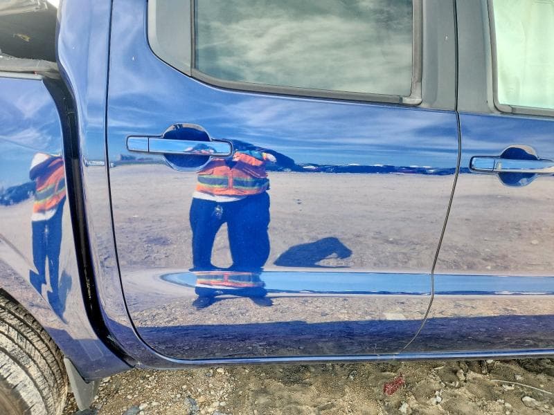 2023 NISSAN FRONTIER SV 10