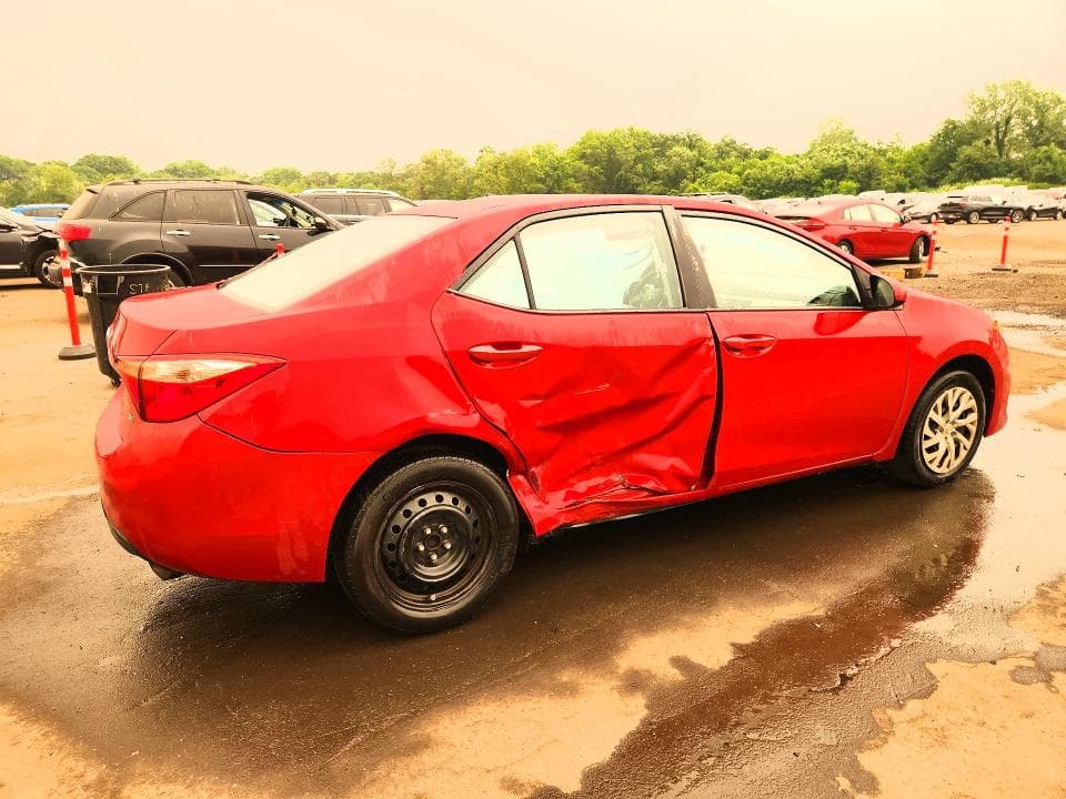 2017 TOYOTA COROLLA LE 3