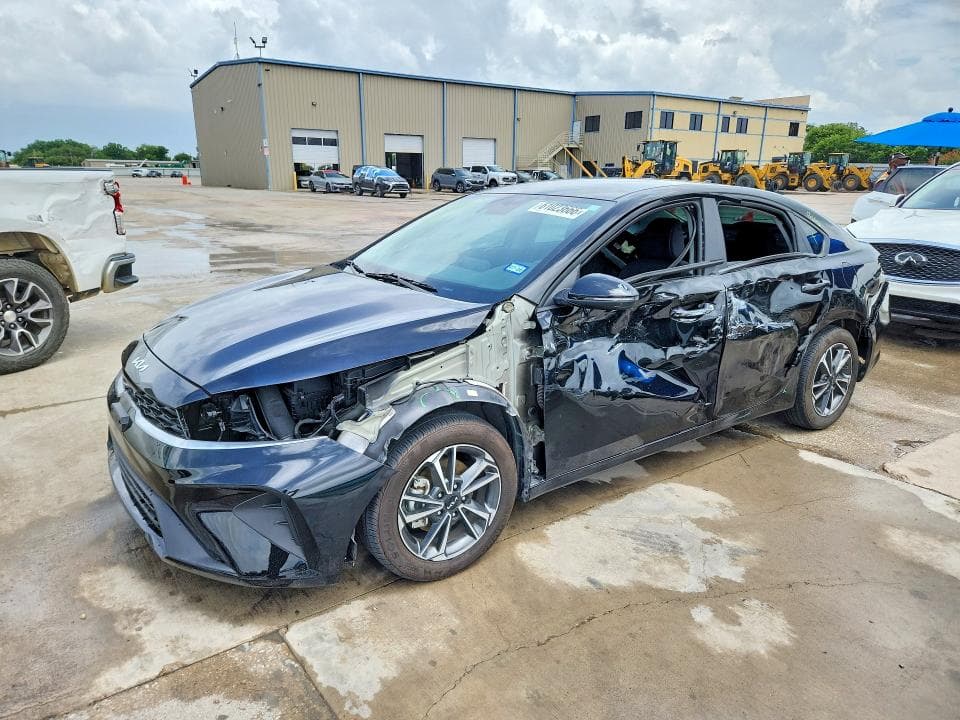 2023 KIA FORTE LXS - 1