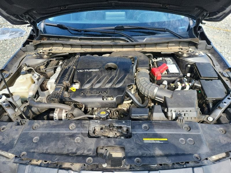 2021 NISSAN ALTIMA SR 11