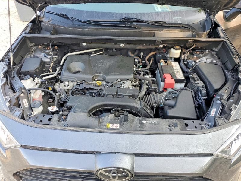 2019 TOYOTA RAV4 XLE 12