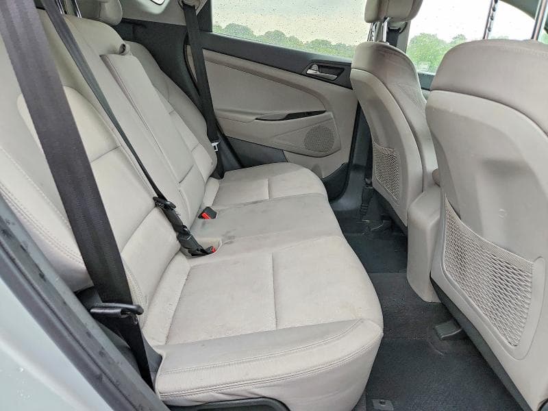 2018 HYUNDAI TUCSON SE 11