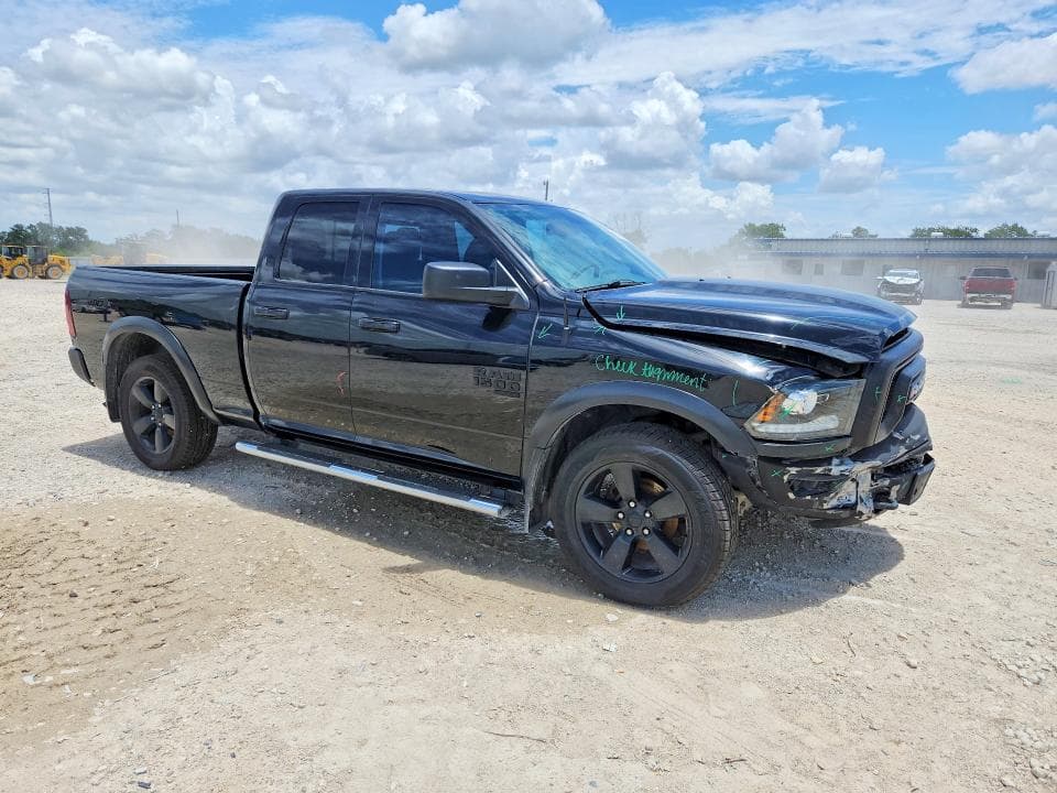 2019 RAM 1500 CLASSIC SLT 4