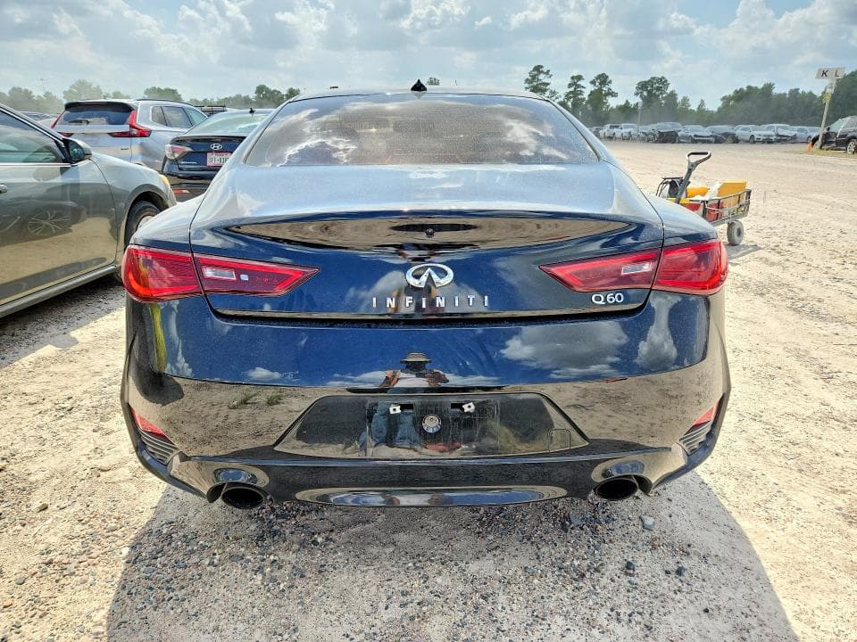 2018 INFINITI Q60 3.0T LUXE 6