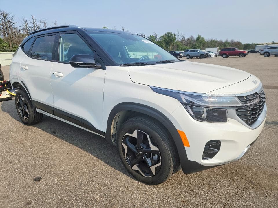 2025 KIA SELTOS S 4