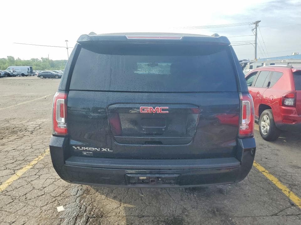 2017 GMC YUKON XL K1500 SLT 6