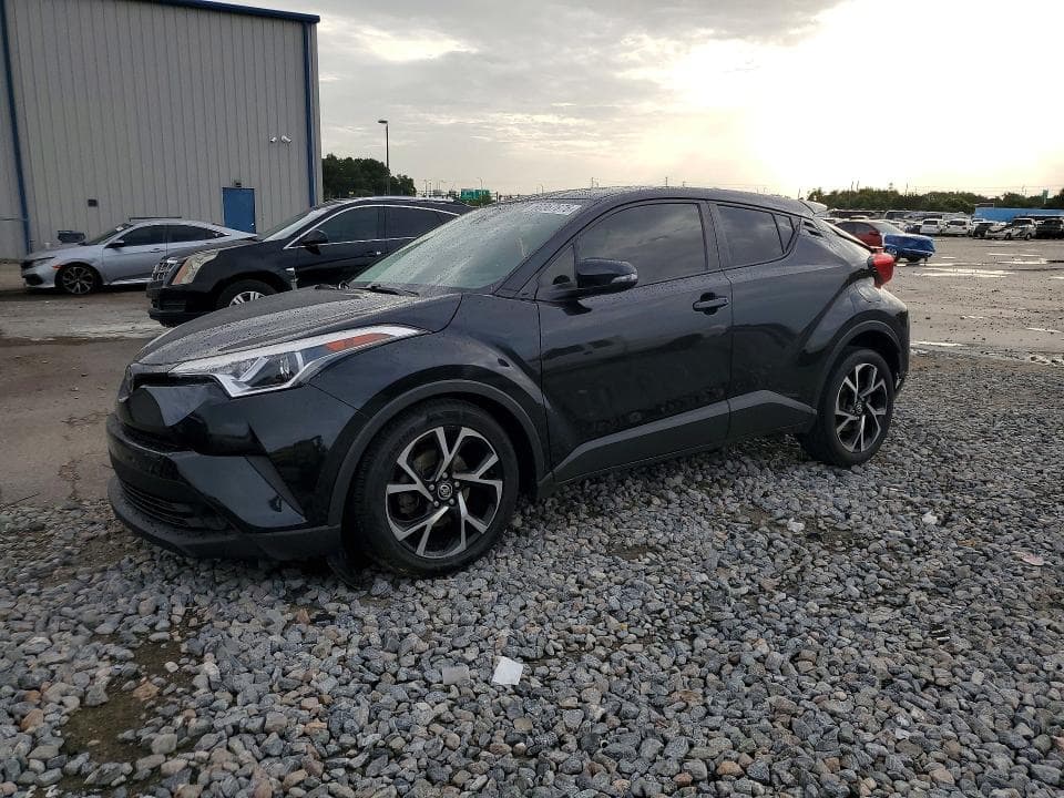 2018 TOYOTA C-HR XLE