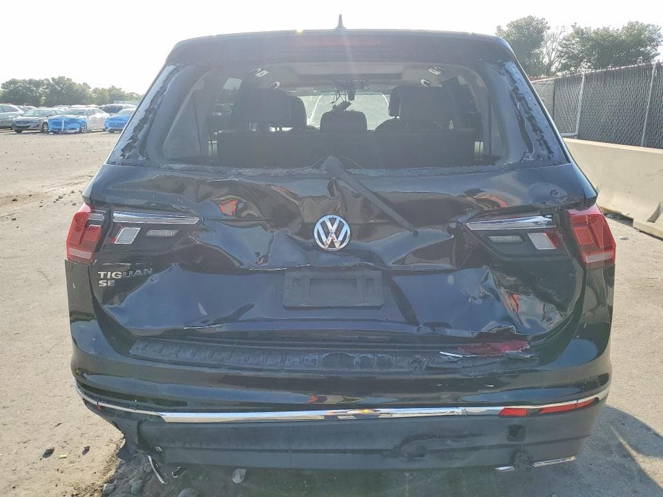 2021 VOLKSWAGEN TIGUAN SE 6