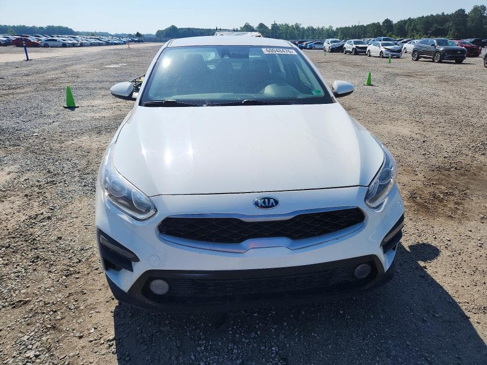 2021 KIA FORTE FE 5