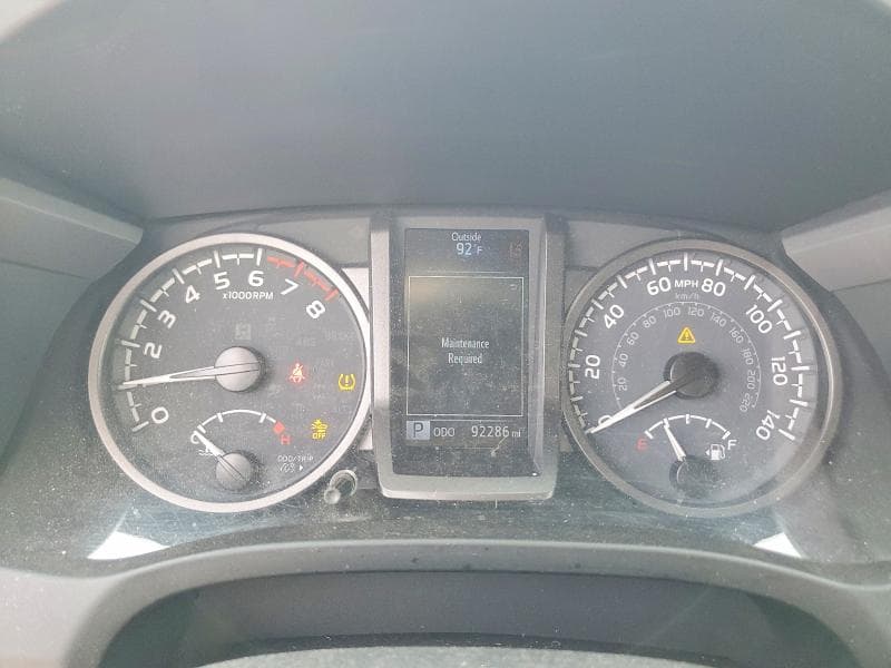 2023 TOYOTA TACOMA TRD SPORT 9