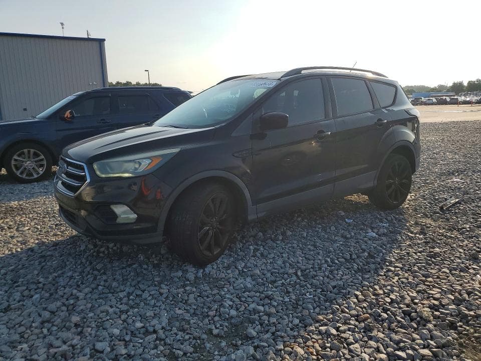 2017 FORD ESCAPE SE - 1