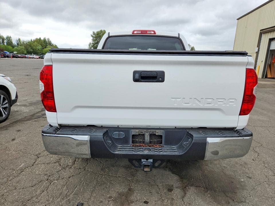 2019 TOYOTA TUNDRA SR5 6