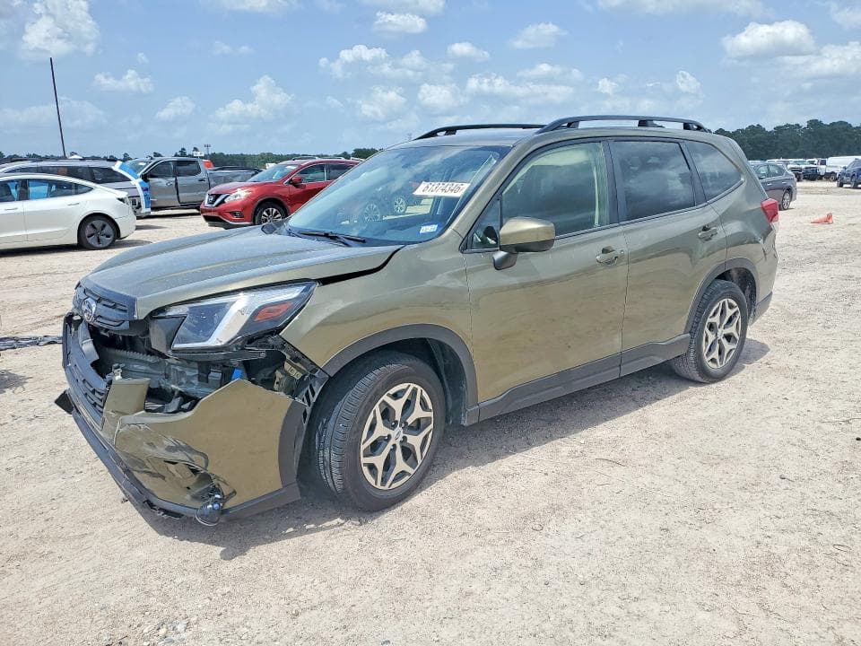 2023 SUBARU FORESTER PREMIUM - 1