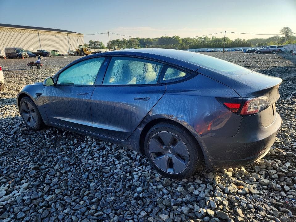 2023 TESLA MODEL 3 2