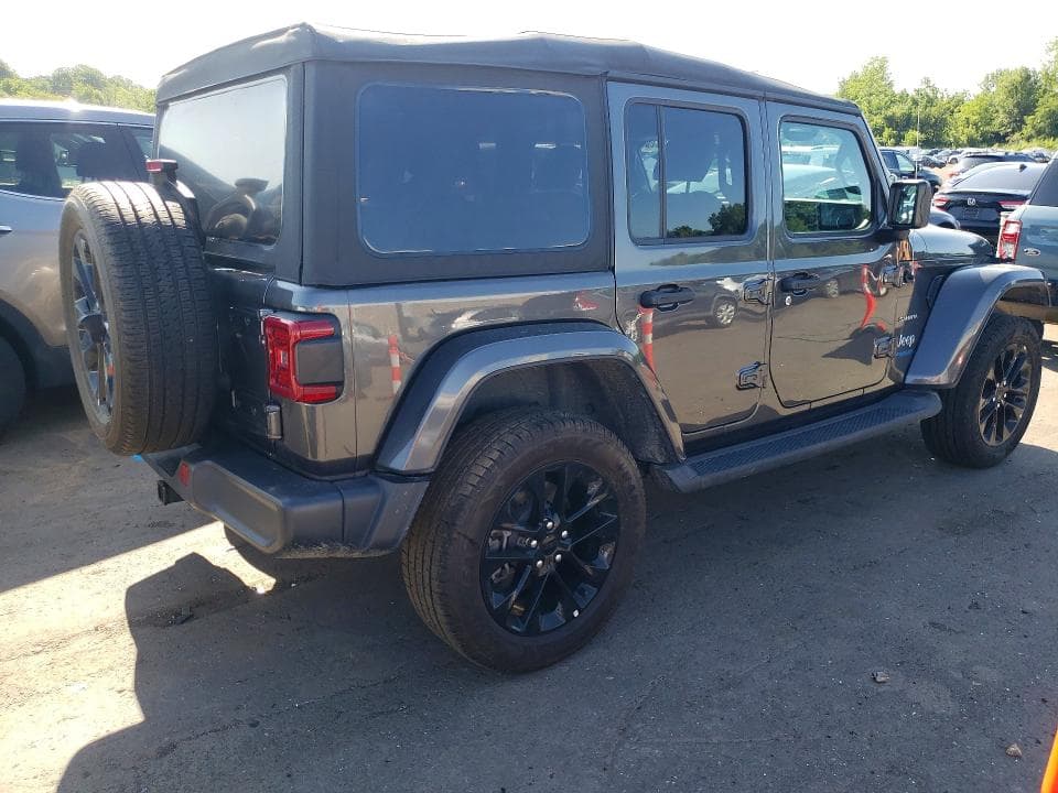 2022 JEEP WRANGLER UNLIMITED SAHARA 4XE 3