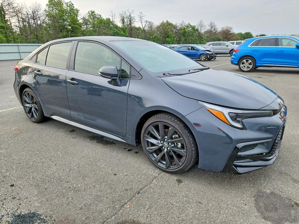 2026 TOYOTA COROLLA SE 4