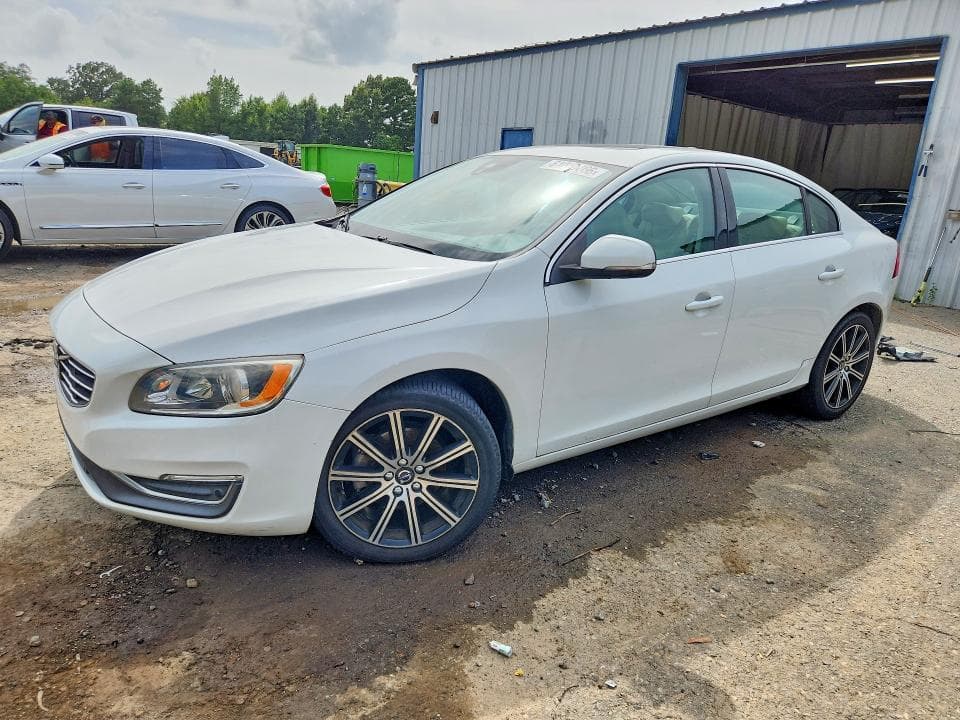 2017 VOLVO S60 PREMIER - 1